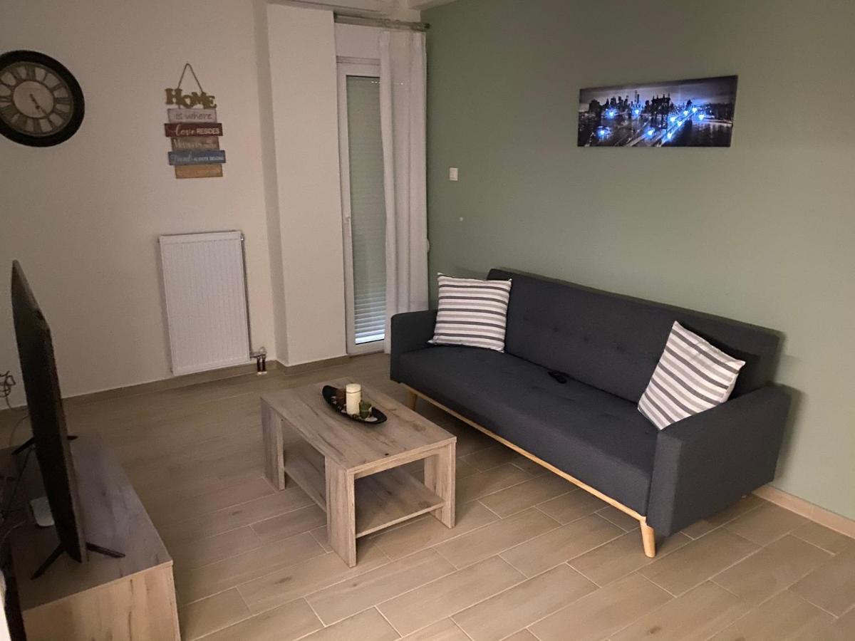 Ferienwohnung Great Alexander Street, Larisa Exterior foto